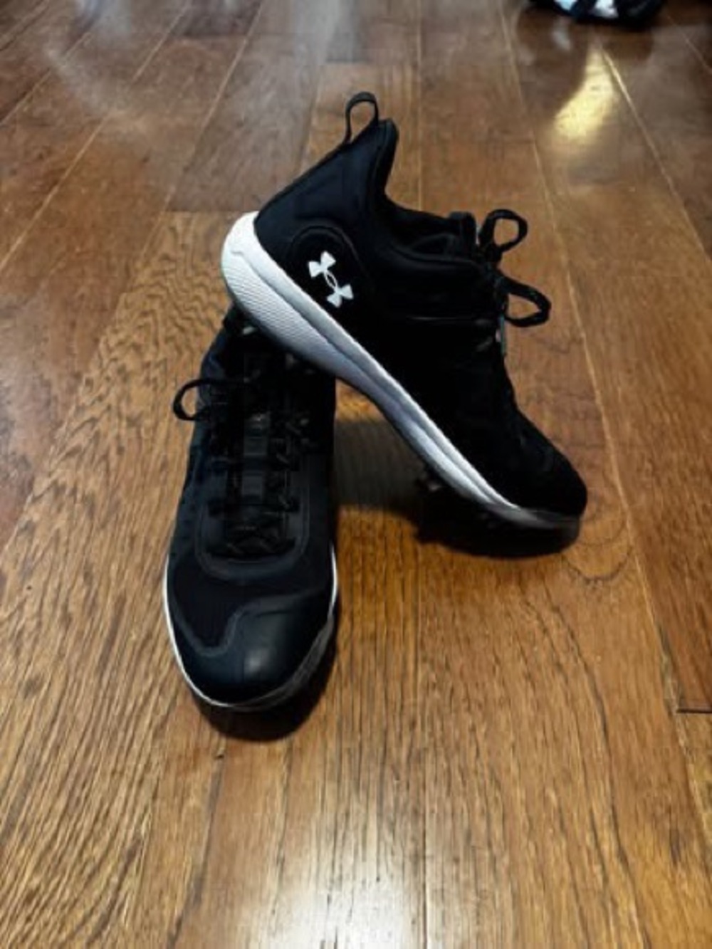 Under Armour Charged Cleats Men’s Size 7 or Women’s Size 8.5